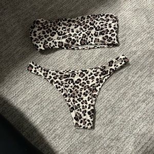 Blackbough bikini